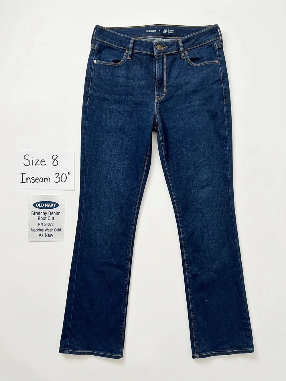Old Navy Dark Washed Stretchy Boot-Cut Jeans. Size 8. Inseam 30”. As new